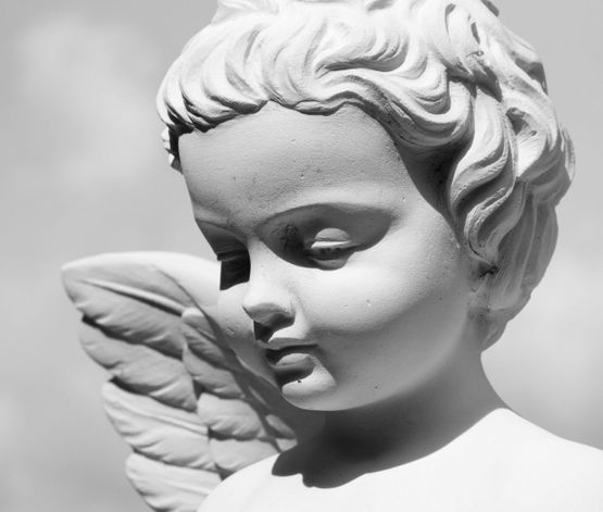 angel de marmol